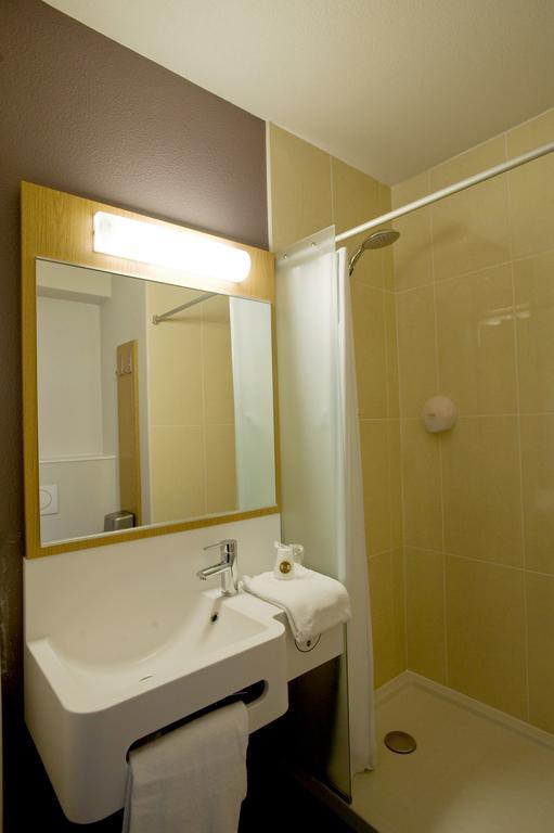B&B Hotel Paris Romainville Noisy-Le-Sec Habitación foto